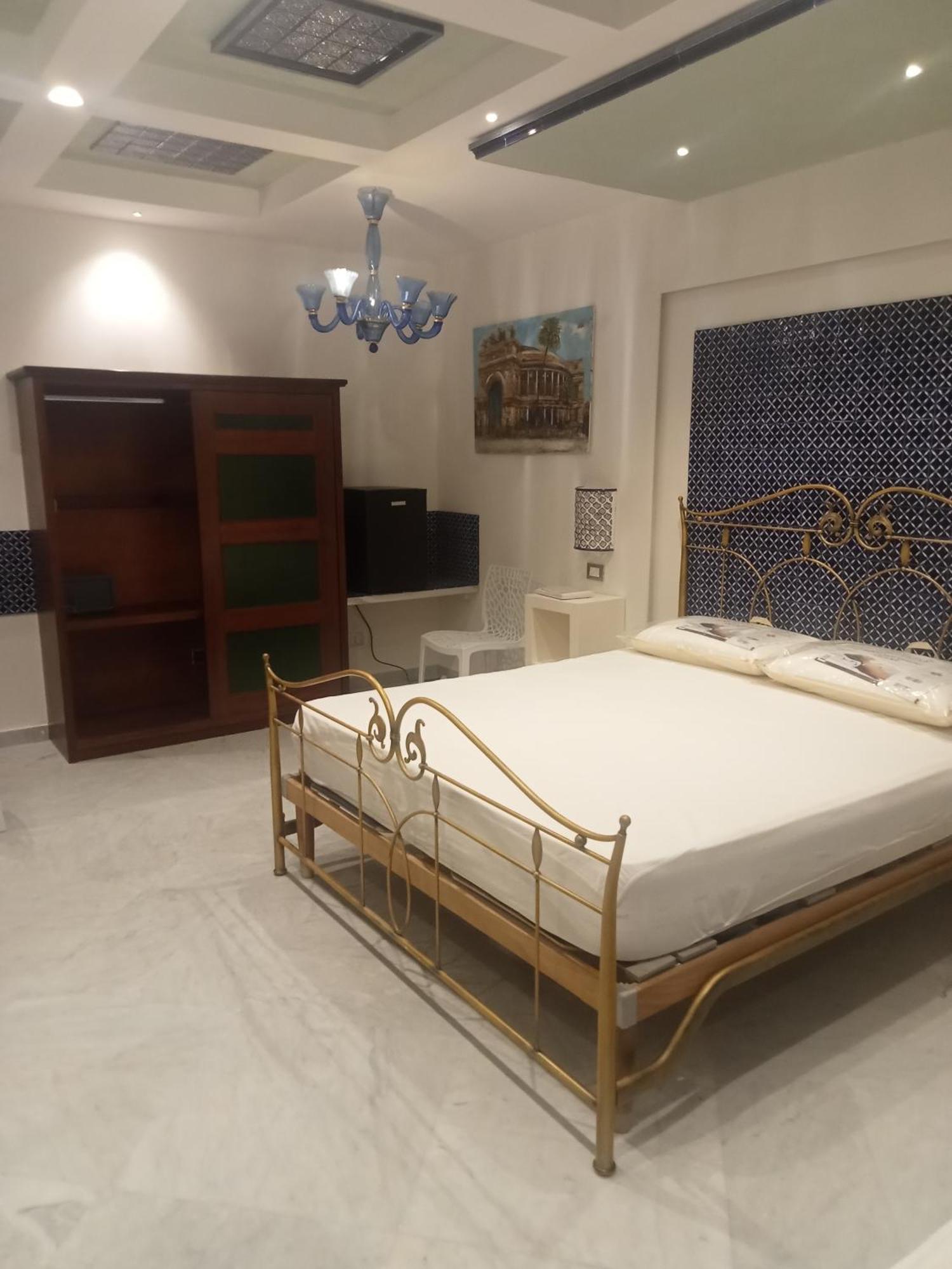 Federico 70 Arabic Style Hotel Palermo Bagian luar foto